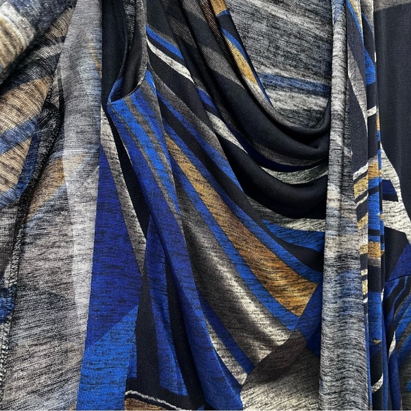 EUC Clara Sun Woo Cardigan Set in Blue Black and Gold size Small - Picture 7 of 10